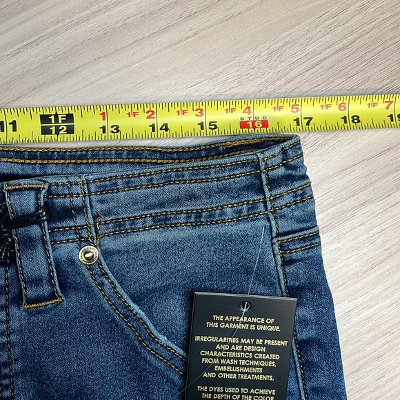 DG2 by Diane Gilman Virtual Stretch Straight-Leg Utility Jean Size 12 NWT - Picture 9 of 11